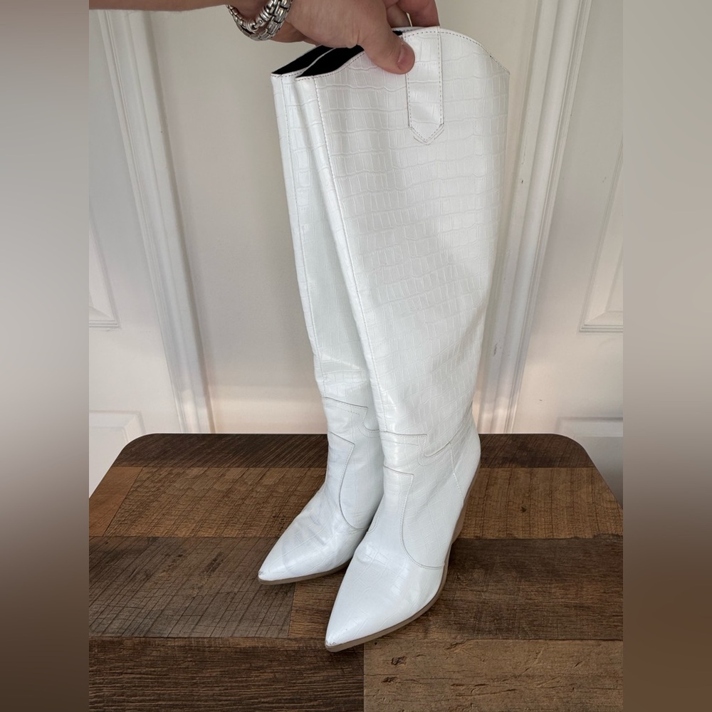Women's White Over-the-Knee Pointed-Toe Boots